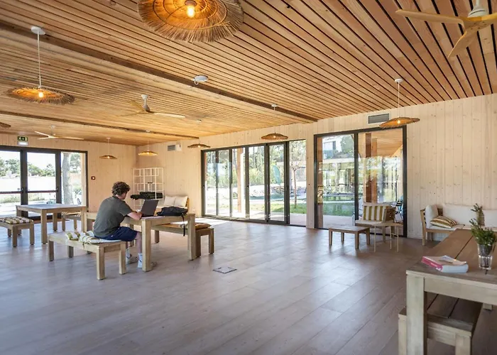 Huttopia Lagoa De Obidos * Casal do Narcizo